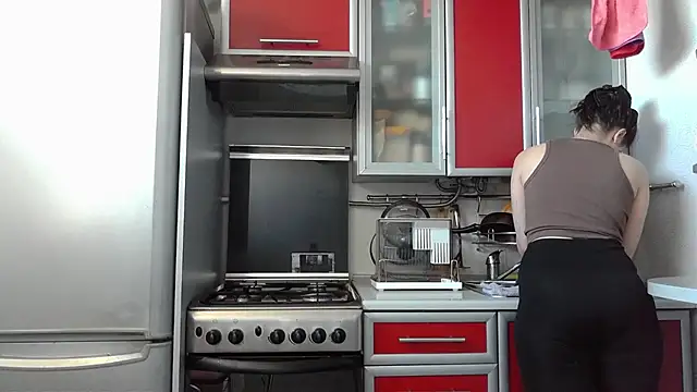 Snapshot of Kashtanka_ chatting on 02/25/25, 07:52 Kashtanka online show from 02/25/25, 07:52