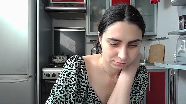 Snapshot of Kashtanka_ chatting on 03/18/25, 06:14 Kashtanka online show from 03/18/25, 06:14