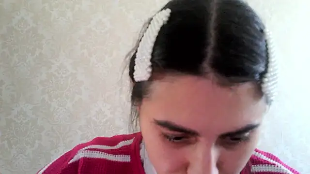 Snapshot of Kashtanka_ chatting on 10/05/25, 07:17 Kashtanka online show from 10/05/25, 07:17