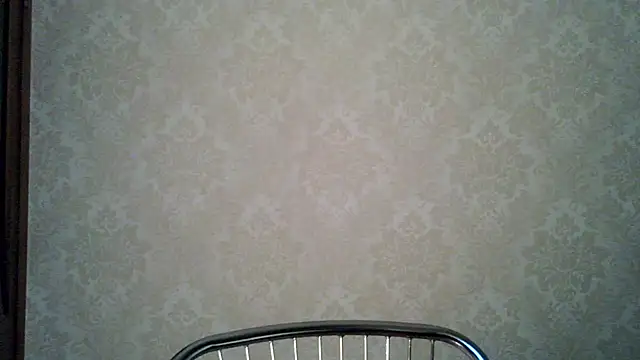 Snapshot of Kashtanka_ chatting on 10/30/25, 07:58 Kashtanka online show from 10/30/25, 07:58