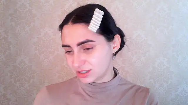 Snapshot of Kashtanka_ chatting on 11/28/25, 10:18 Kashtanka online show from 11/28/25, 10:18