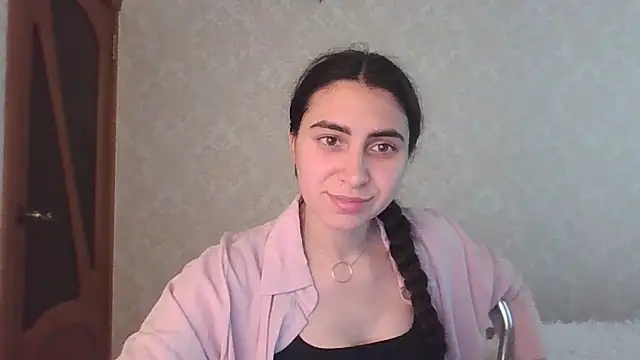 Snapshot of Kashtanka_ chatting on 05/23/26, 09:57 Kashtanka online show from 05/23/26, 09:57