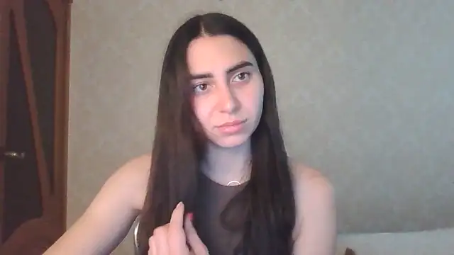Snapshot of Kashtanka_ chatting on 06/02/26, 08:05 Kashtanka online show from 06/02/26, 08:05