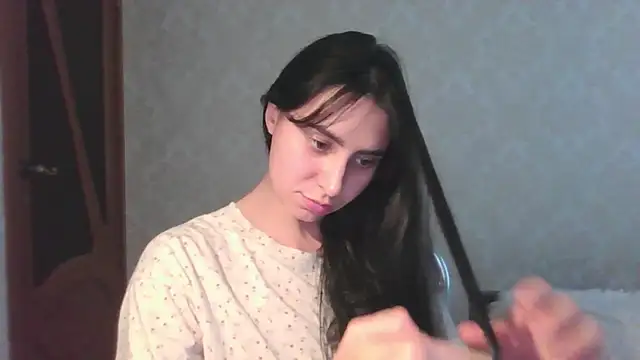 Snapshot of Kashtanka_ chatting on 07/28/26, 12:48 Kashtanka online show from 07/28/26, 12:48