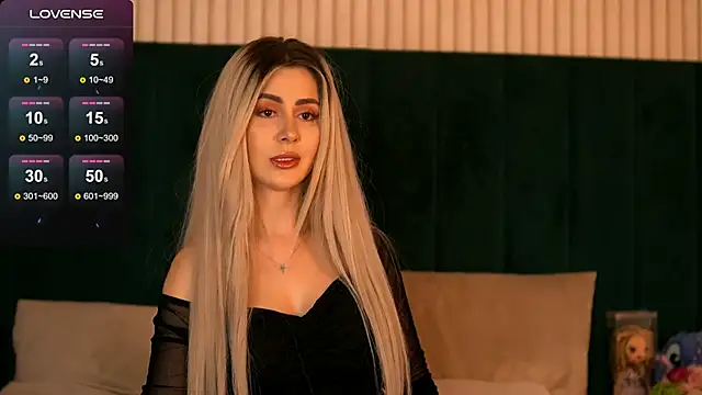 Kylie Benton online show from 03/08/25, 11:18