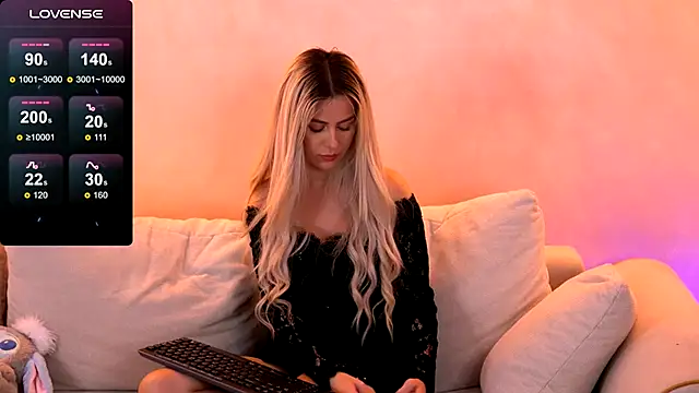 Kylie Benton online show from 09/18/25, 08:49