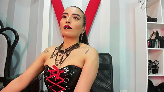 Snapshot of MeliizaQueen chatting on 01/07/25, 02:30 MeliizaQueen online show from 01/07/25, 02:30