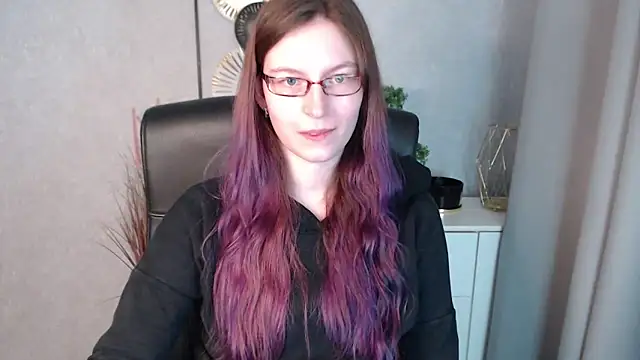 emmaxDelight online show from 01/09/25, 09:37