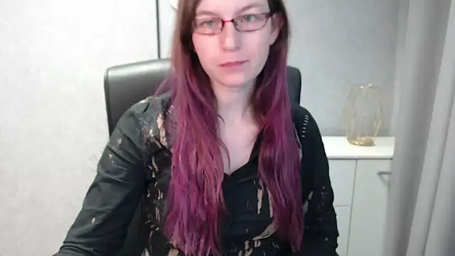 emmaxDelight online show from 02/01/25, 07:36