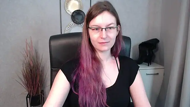 emmaxDelight online show from 03/05/25, 07:27