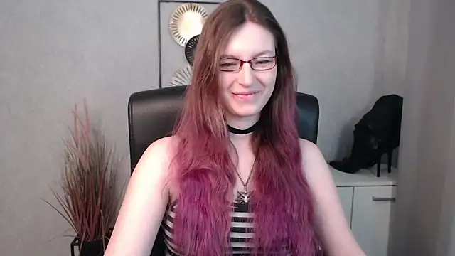 emmaxDelight online show from 03/22/25, 07:36