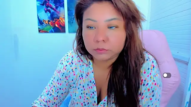 Snapshot of victoria_love89 chatting on 05/21/26, 02:29 victoria love89 online show from 05/21/26, 02:29