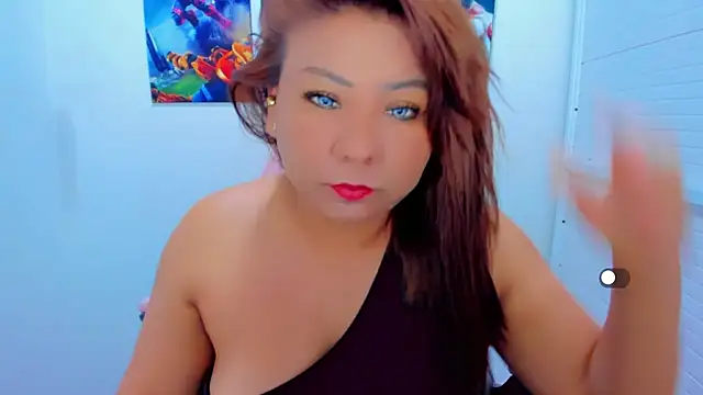 victoria love89 online show from 06/14/26, 02:24