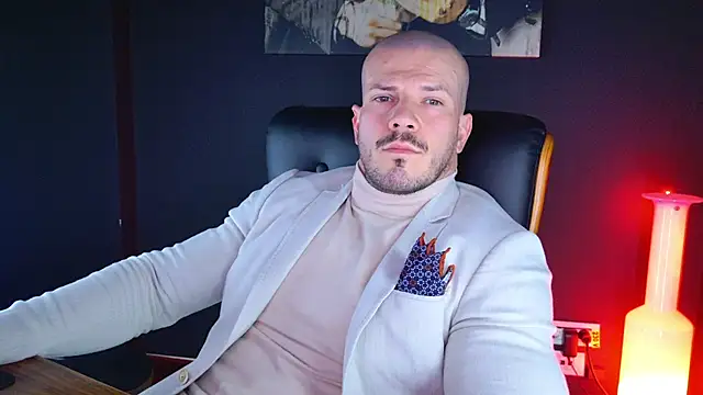 AngeloEric online show from 12/11/24, 04:31