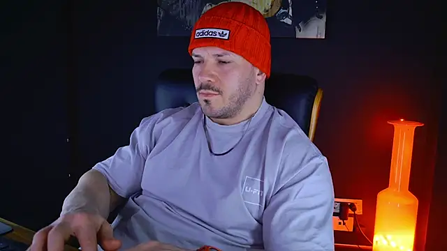 AngeloEric online show from 02/09/25, 06:58