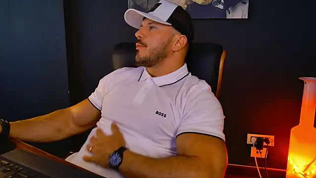 AngeloEric online show from 09/19/25, 12:17