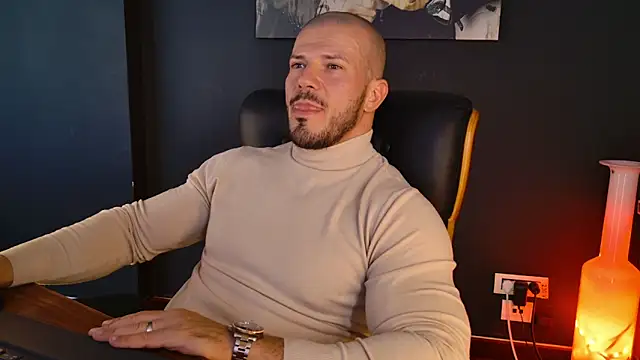 AngeloEric online show from 10/21/25, 10:49