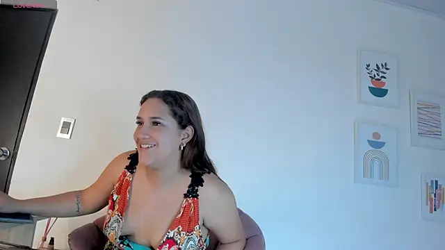 Snapshot of aprill21_ chatting on 01/04/25, 05:37 aprill21 online show from 01/04/25, 05:37