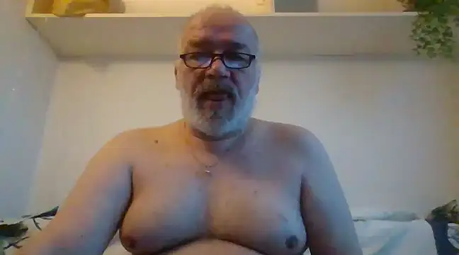 Snapshot of Belko7 chatting on 01/12/25, 07:00 Belko7 online show from 01/12/25, 07:00