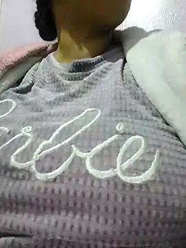 Snapshot of jijijoudia chatting on 12/07/24, 06:15 jijijoudia online show from 12/07/24, 06:15