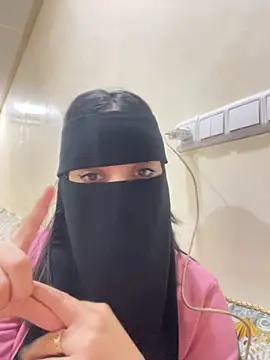 Snapshot of jijijoudia chatting on 11/02/25, 01:19 jijijoudia online show from 11/02/25, 01:19