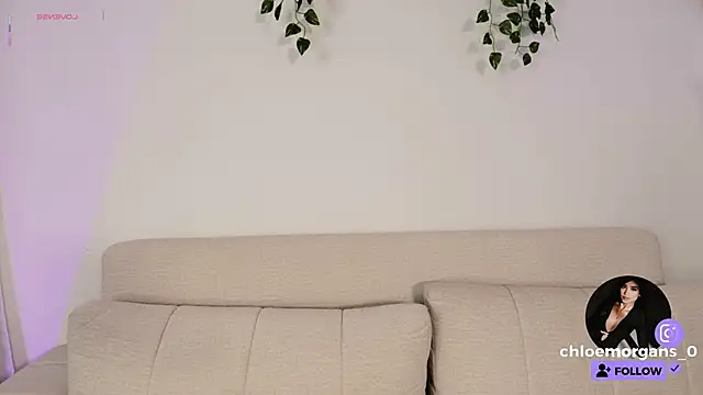 Snapshot of Chloe_Morgans chatting on 11/19/25, 10:48 Chloe Morgans online show from 11/19/25, 10:48