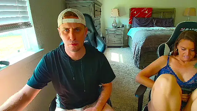 YourAvgNeighbors online show from 03/15/26, 08:15