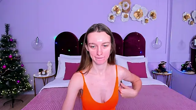 Snapshot of AshleyMillsss chatting on 12/13/24, 07:15 AshleyMillsss online show from 12/13/24, 07:15