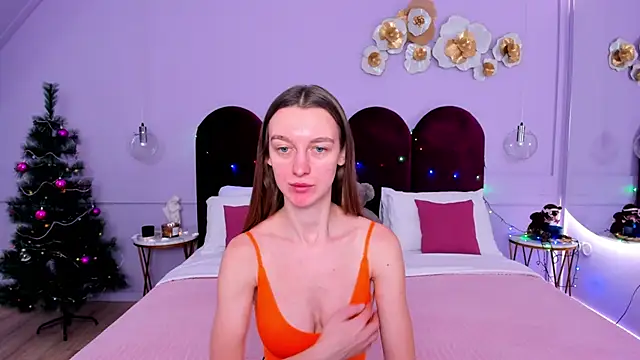 Snapshot of AshleyMillsss chatting on 12/19/24, 07:18 AshleyMillsss online show from 12/19/24, 07:18