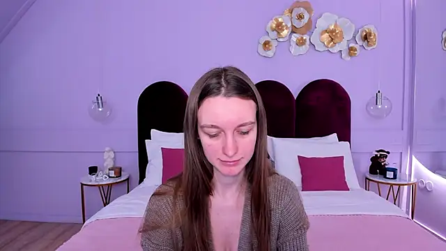 Snapshot of AshleyMillsss chatting on 03/02/25, 07:10 AshleyMillsss online show from 03/02/25, 07:10