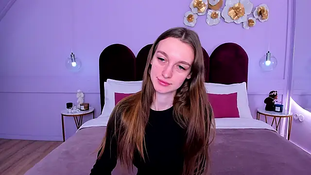 Snapshot of AshleyMillsss chatting on 03/10/25, 07:32 AshleyMillsss online show from 03/10/25, 07:32