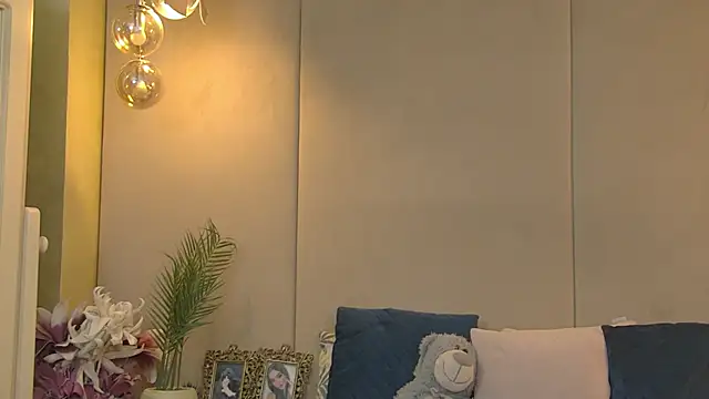 Snapshot of NattyDevon chatting on 03/20/25, 05:57 NattyDevon online show from 03/20/25, 05:57