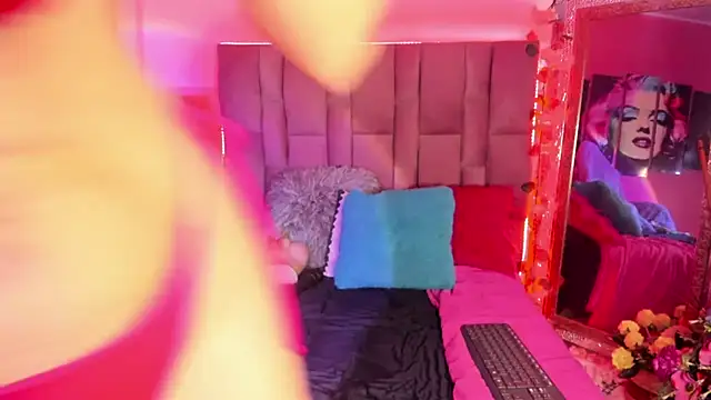 Snapshot of sweetyose chatting on 02/15/26, 07:10 sweetyose online show from 02/15/26, 07:10