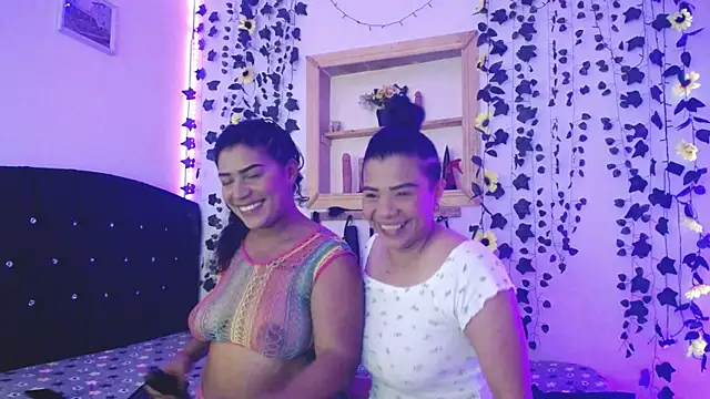 kaylie dakota online show from 10/25/25, 01:02