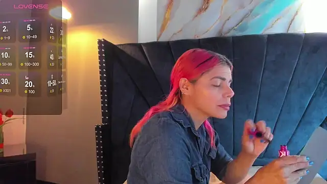 Snapshot of NIKI_SANTANA chatting on 10/09/25, 03:59 NIKI SANTANA online show from 10/09/25, 03:59