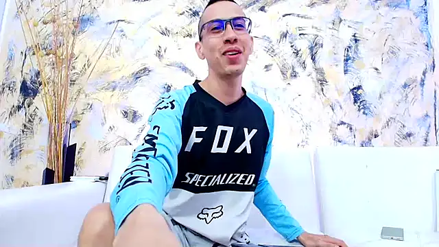 Pipe Rudecatt online show from 02/25/25, 06:31