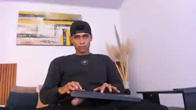 zander 2120 online show from 10/24/25, 01:51