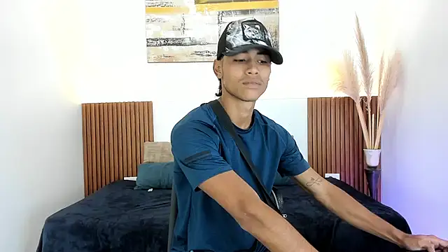 zander 2120 online show from 11/10/25, 01:43