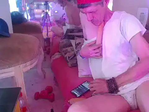 laye19 online show from 01/21/25, 06:02