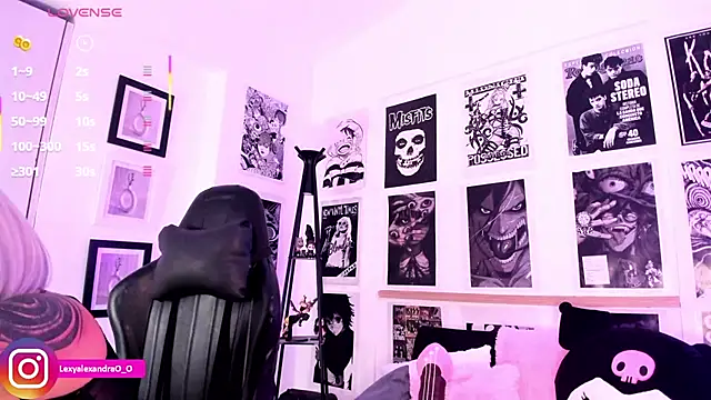 Snapshot of Lexyjoycce chatting on 09/27/25, 08:58 Lexyjoycce online show from 09/27/25, 08:58