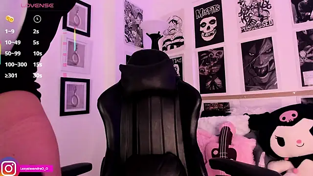 Snapshot of Lexyjoycce chatting on 11/09/25, 11:03 Lexyjoycce online show from 11/09/25, 11:03