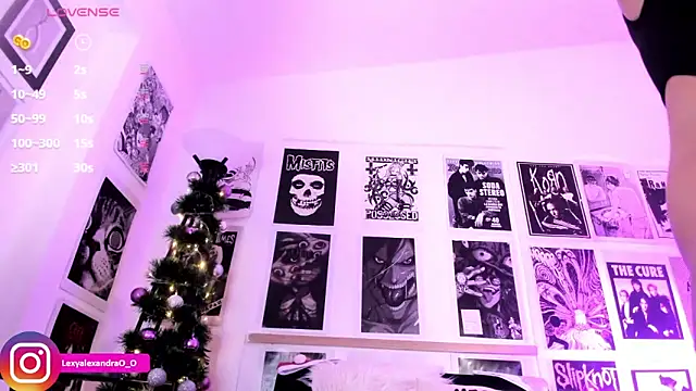 Lexyjoycce online show from 12/22/25, 09:12