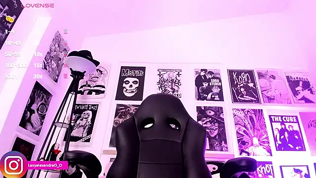 Lexyjoycce online show from 04/23/26, 09:06