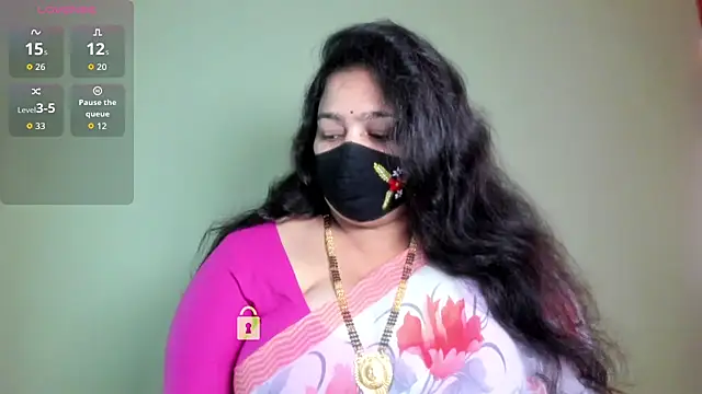 Snapshot of neelu-hoty chatting on 07/17/26, 09:27 neelu-hoty online show from 07/17/26, 09:27