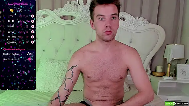 ArthurWhitee online show from 09/09/25, 01:43