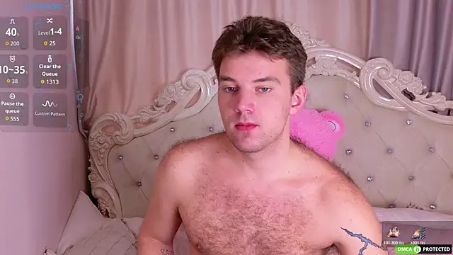 ArthurWhitee online show from 04/23/26, 08:35