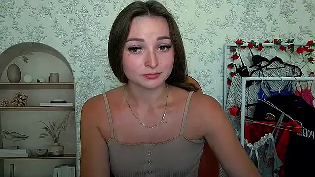  Barbie Kiss  online show from 09/19/25, 04:18