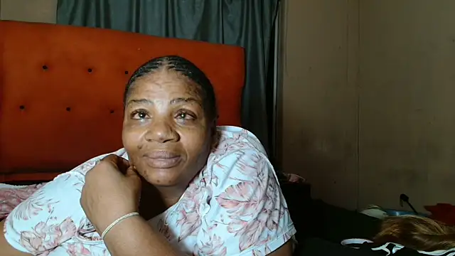 tinagiant online show from 04/05/26, 07:44