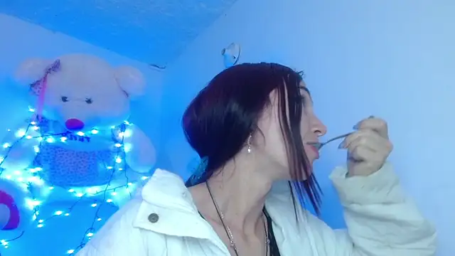 Snapshot of SexyTokio4 chatting on 01/19/25, 08:19 SexyTokio4 online show from 01/19/25, 08:19