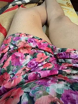 heena13 online show from 11/14/25, 08:57